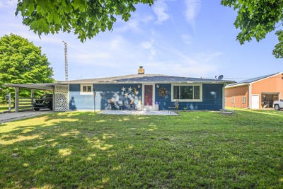 /international/us/09860-26th-street-gobles-mi-110100688545/