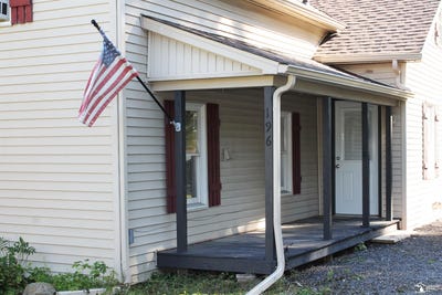 /international/us/196-e-walnut-road-petersburg-mi-110120424552/