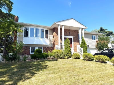 /international/us/906-park-court-north-woodmere-ny-110108879548/