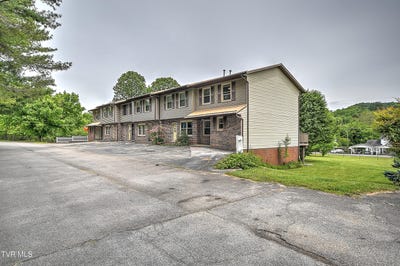 /international/us/1476-highway-126-bristol-tn-110099596913/