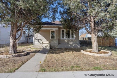 /international/us/2804-snyder-ave-cheyenne-wy-110098560646/