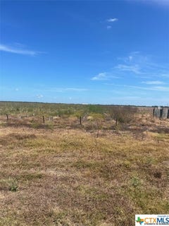 /international/us/1185-school-street-port-lavaca-tx-110086280912/