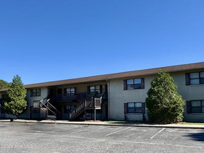 /international/us/3211-summer-place-greenville-nc-110108127025/