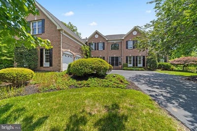 /international/us/62-ettl-circle-princeton-nj-110100771362/