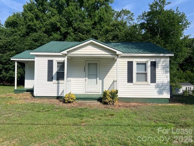 /international/us/1389-mount-ulla-highway-mooresville-nc-110108653739/