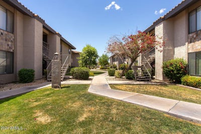 /international/us/1402-e-guadalupe-road-tempe-az-110107988806/