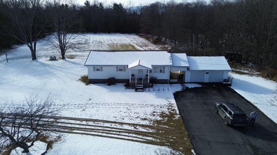 /international/us/5371-brush-country-rd-marlinton-wv-110104106428/