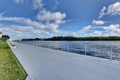 /international/us/480-boynton-beach-boulevard-boynton-beach-fl-110106444670/