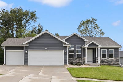 /international/us/4433-dublin-drive-janesville-wi-110109901253/