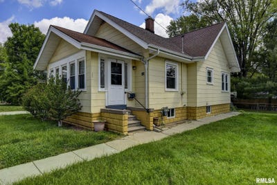 /international/us/310-n-cherokee-street-taylorville-il-110107845838/