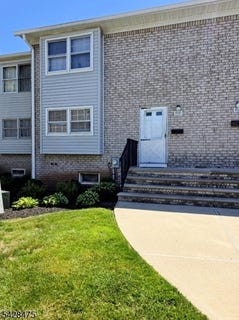 /international/us/1030-robin-rd-hillsborough-twp-nj-110107763722/
