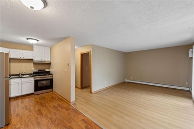 /international/us/7202-72nd-lane-n-brooklyn-park-mn-110107336619/