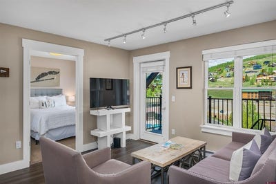 /international/us/20-marcellina-lane-mt-crested-butte-co-110099714897/