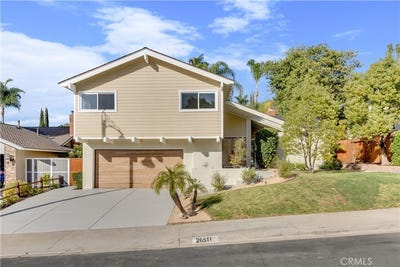 /international/us/26511-granvia-mission-viejo-ca-110107395567/