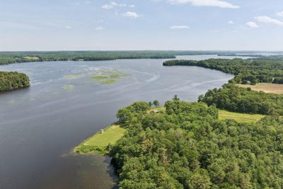 /international/us/47-island-view-lane-bowdoinham-me-110100994845/
