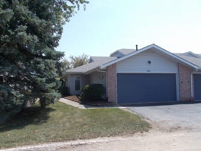 /international/us/2559-oakwood-drive-crown-point-in-110101113538/
