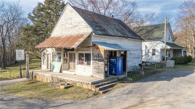 /international/us/128-river-road-marshall-ar-110106123952/