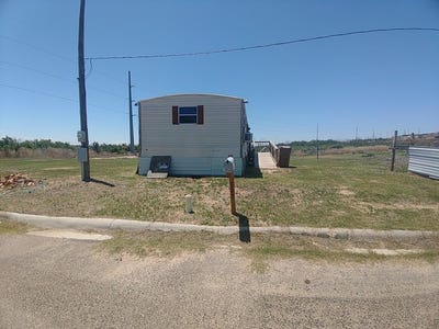 /international/us/701-703-pine-big-spring-tx-110108846164/