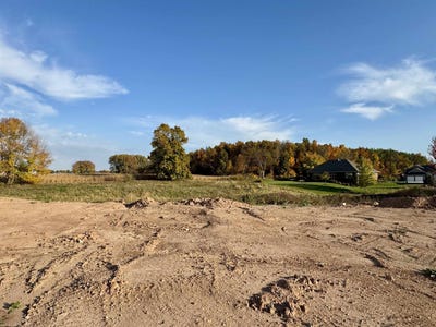 /international/us/1037-sandpiper-drive-menasha-wi-110120527959/