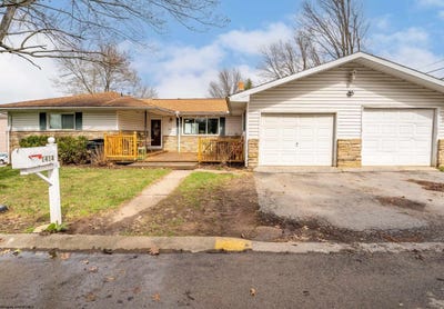 /international/us/1414-center-hill-avenue-morgantown-wv-110106468803/