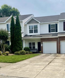 /international/us/6328-bermuda-way-whitsett-nc-110100625268/