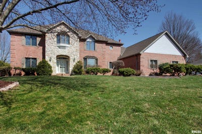 /international/us/3131-acadia-drive-quincy-il-110106531297/