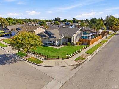 /international/us/1452-maple-court-lemoore-ca-110120457265/