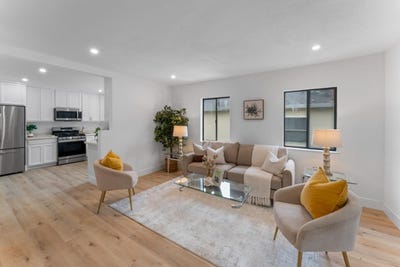 /international/us/300-klamath-st-brisbane-ca-110108353186/