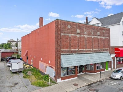 /international/us/1637-acushnet-ave-new-bedford-ma-110100595372/