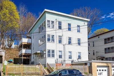 /international/us/242-pine-st-gardner-ma-110107693409/
