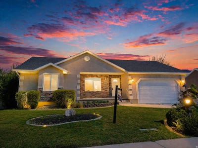 /international/us/1463-s-930-w-payson-ut-110107048023/