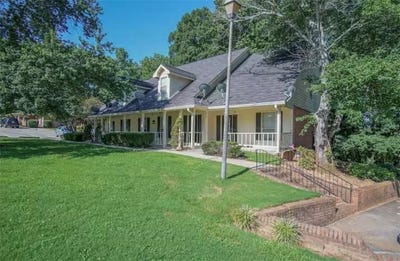 /international/us/846-park-place-conyers-ga-110108358768/