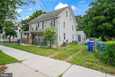 /international/us/515-n-5th-street-millville-nj-110101240197/