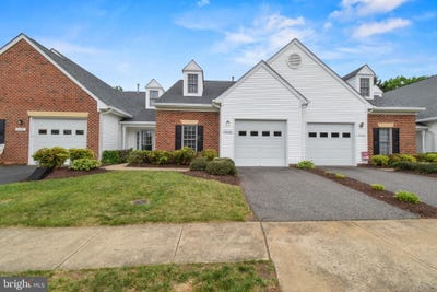 /international/us/7112-radford-fredericksburg-va-110107575642/