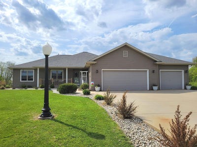 /international/us/n4625-hazelwood-road-hustisford-wi-110107850781/