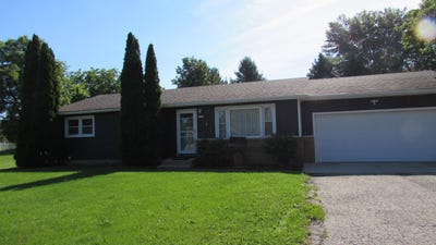 /international/us/2387-s-park-avenue-beloit-wi-110108957798/
