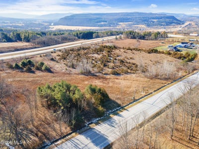 /international/us/4040-state-route-7-schoharie-ny-110104487284/
