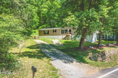/international/us/1380-state-highway-472-manchester-ky-110108567952/