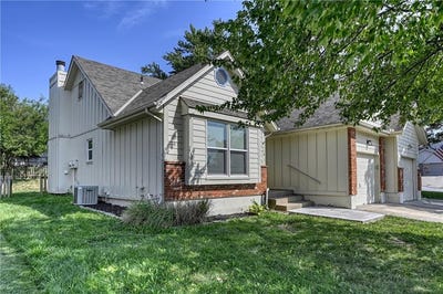 /international/us/749-se-claremont-street-lee-s-summit-mo-110108176191/
