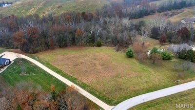 /international/us/10615-polo-downs-parkway-dutzow-mo-110103650797/
