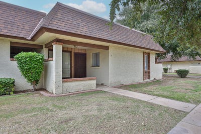 /international/us/10620-w-northern-avenue-glendale-az-110107438517/