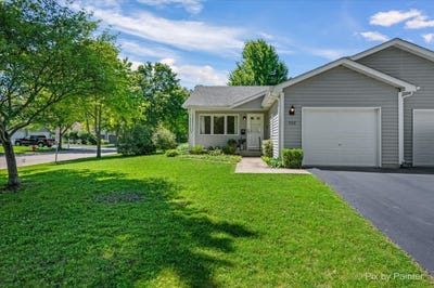 /international/us/708-harmony-court-north-aurora-il-110108846844/