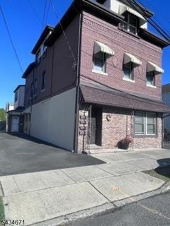 /international/us/283-orchard-st-elmwood-park-boro-nj-110108332686/