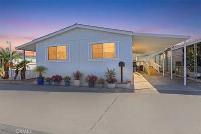 /international/us/15621-beach-boulevard-westminster-ca-110119948871/