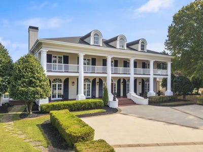 /international/us/7900-thunder-farms-trail-ooltewah-tn-110102596338/