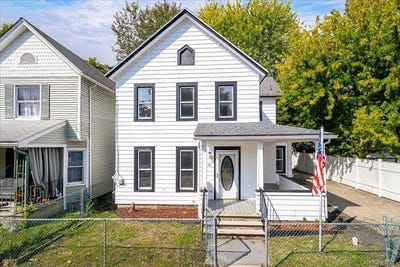 /international/us/22-river-street-port-jervis-ny-110120648842/