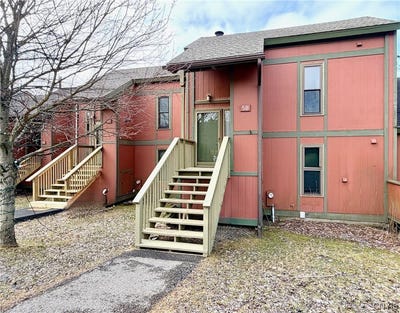 /international/us/1996-alpha-circle-cortland-ny-110106760568/