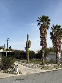 /international/us/12852-catalpa-desert-hot-springs-ca-110107806130/
