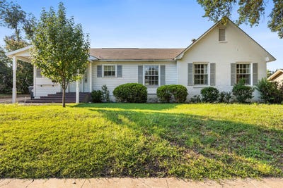 /international/us/3120-lyle-avenue-waco-tx-110101944335/
