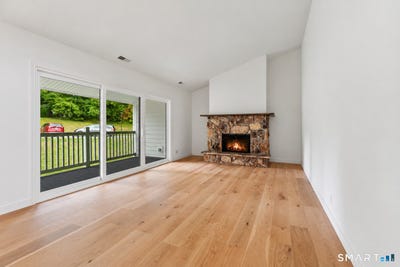 /international/us/8-stebbins-close-ridgefield-ct-110120003569/